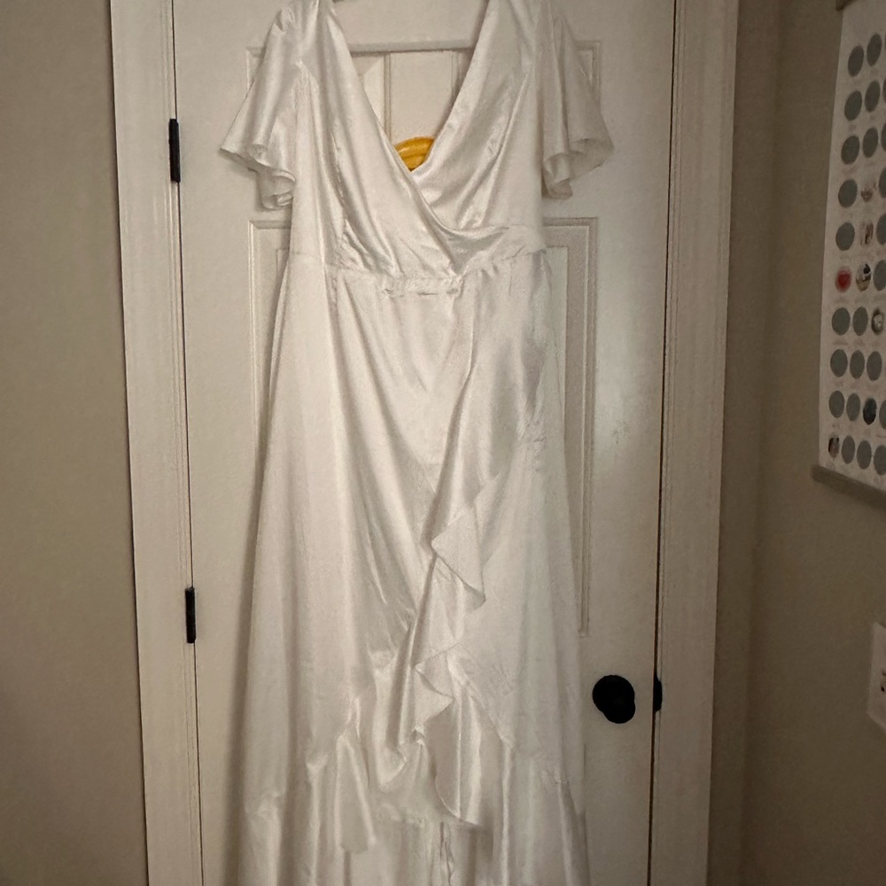Bridal Shower / casual wedding gown , white satin dress. Size 18